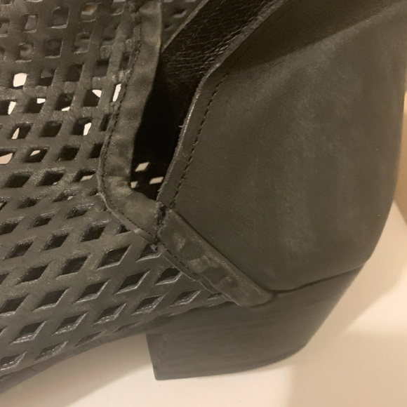 CoolWay Leather Booties Size 10 - Picture 7 of 7